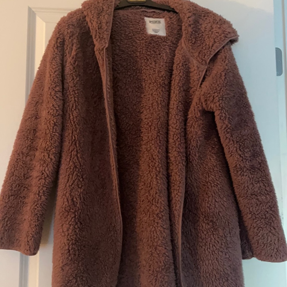 Must go! Downsizing! Open to all offers!